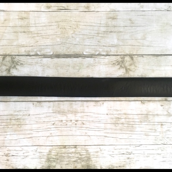 🔥3/$10 or 5/$15 SALE🔥 Men’s Belt Dark Brown Size 30 Silver Buckle - Picture 12 of 15